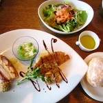 盛りだくさんで、見た目も華やかなランチセット