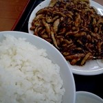 台湾料理 四季紅 - 素晴らしいボリューム感