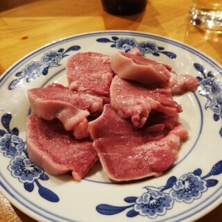 ホルモンみはる_1