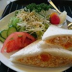 Himetamashinzaike - 黄金のたまごサンドセット(サンド・サラダ・フルーツ)