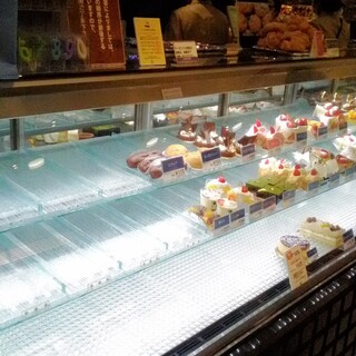 高槻駅でおすすめの美味しいケーキをご紹介 食べログ 高槻駅でおすすめの美味しいケーキをご紹介 食べログ