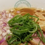 麺屋 六感堂 - 山椒鴨ラーメン（醤油）＋合鴨山椒焼増し