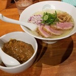 麺屋 六感堂 - ミニチキンカレー＋山椒鴨ラーメン（しお）