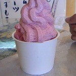 清光堂 東村店 - いちごのアイスクリーム