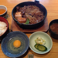 スギモト 本店 - すき鍋
