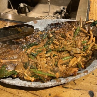 囲炉裏料理と日本酒スローフード 方舟_1