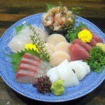 和食 いのうえ - お刺身盛り合わせ（L）