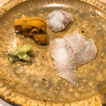 うを徳 - 城下かれい、馬糞ウニ、三河産鯒のお造り