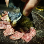 味樹園 - 別皿のにんにくを