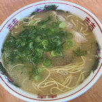 安全ラーメン - 「ラーメン」（530円）。落ち着く一杯。ありがたくただきます。