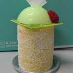 アテスウェイ - 新作の青りんごのプチガトー