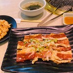 焼肉や漫遊亭 - 