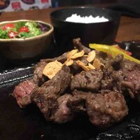 馬刺しと焼き鳥 グルマン三年坂 - 