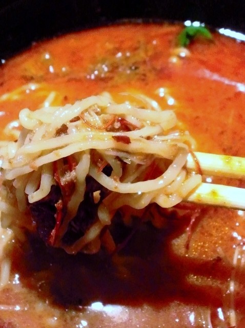 麒麟園 - 画期的なハバネロ練りこみ麺