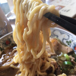 自家製麺 うろた - 魚ソバの太麺