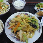 中国料理 桃仙 - ランチメニューＤの八宝菜