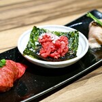 Kuroge wagyu yakiniku ushikuro - 