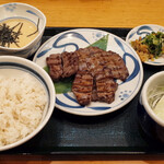 ねぎし - 牛たん三種盛りセット(2100円)