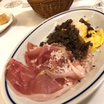 ラ・テンダ・ロッサ - 生ハム＆スクランブルエッグ