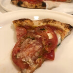 ラ・テンダ・ロッサ - フルーツトマトのマルゲリータ