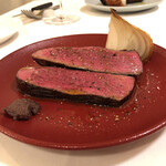 ラ・テンダ・ロッサ - エゾ鹿もも肉の炭火焼