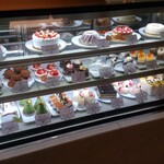 Bakery Shop - ケーキのショーケース