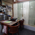 らーめん屋一歩 - 店内