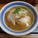 らーめん屋一歩 - 一歩ラーメン（醤油味）