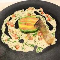 フランス料理 タンモア - 桜マスと春キャベツのテリーヌ、ソースベルモット、グレープフルーツ