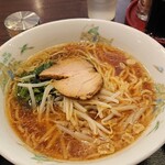 鍋と餃子 うまいもん酒場 楽宴 - 