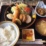 KITCHEN HEIGHTS - Full View of a Hearty Set Meal