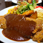 獣肉酒場 山猫軒 - ロースカツ（200g）