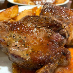 獣肉酒場 山猫軒 - ハーフ＆ハーフコンボ（フィレ200g+サーロイン200g）