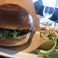 ワカヌイ グリル ダイニング バー 東京 - 