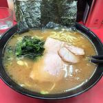 ラーメン 杉田家 本店 - 