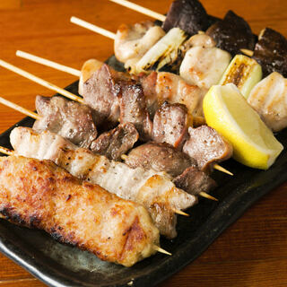 カウンター席 上野駅でおすすめの焼き鳥をご紹介 食べログ