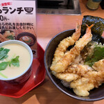Muten Kurazushi - くらランチの天丼&茶碗蒸し（550円税込)をチョイスしました。