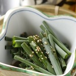 ● Green onion with sesame salt and oil ●
