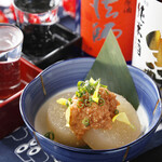 Hokkaidou Kaisen Ramu Shabu Kanzenkoshitsu Sanjuuhachi Futou Bitottei - ● 鯛出汁で炊いた大根の魚味噌添え