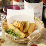 ● Kitaakari's handmade potato fries from Hokkaido