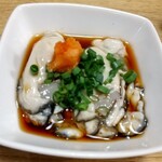 立ち拠り酒場 榮 - 『 生カキポン酢 』