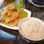 ピックポン食堂 - ガイパッポンカレー、ジャスミンライス