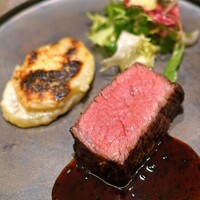 銀座 大石 - 和牛肉の炭火焼　ジャガイモのグラタン添え