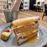 オールウェイズサンシャイン サンドイッチバー - Bacon Egg Cheese サンド