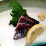 遊食旬菜 meji菜 - 和やか弁当１０００円　刺身（カツオのタタキ）