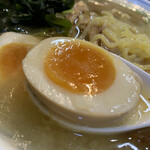 ラーメン 前田家 - 味玉も良い