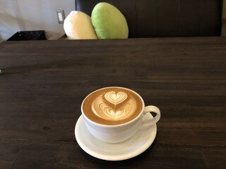 CREMA COFFEE - カフェラテ