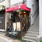 メゾンブルトンヌ　ガレット屋 - 店舗外観ですｗ