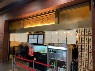 梅田駅周辺で一人昼飲み ランチ兼飲める居酒屋やバー6選 食べログまとめ