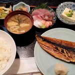 梓川 - さば塩定食